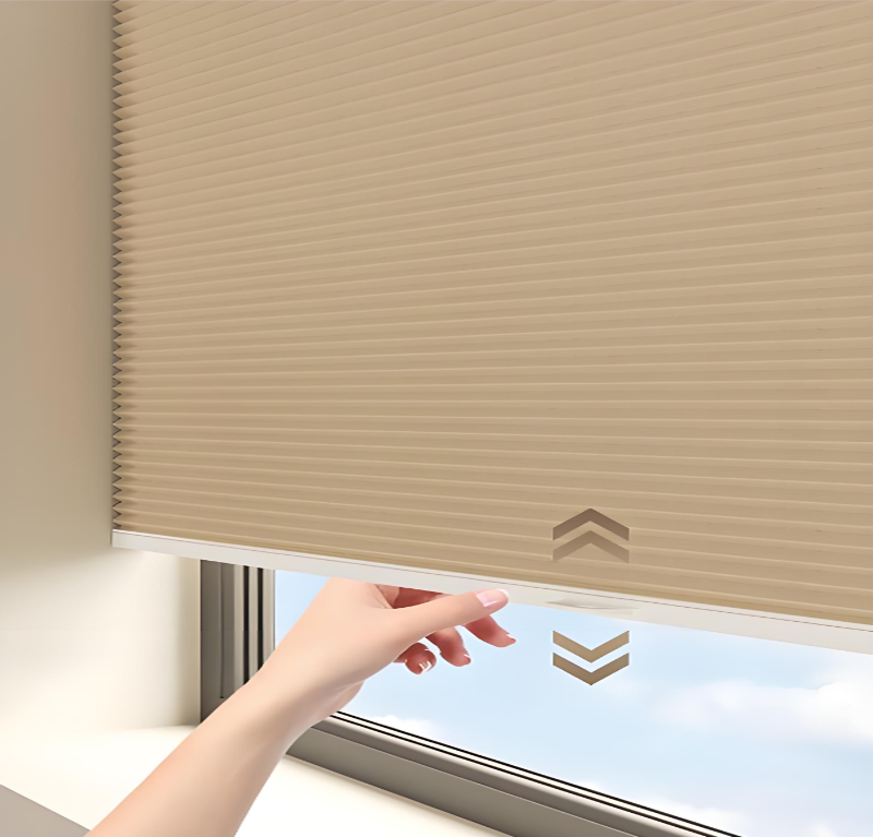 Cordless honeycomb curtain